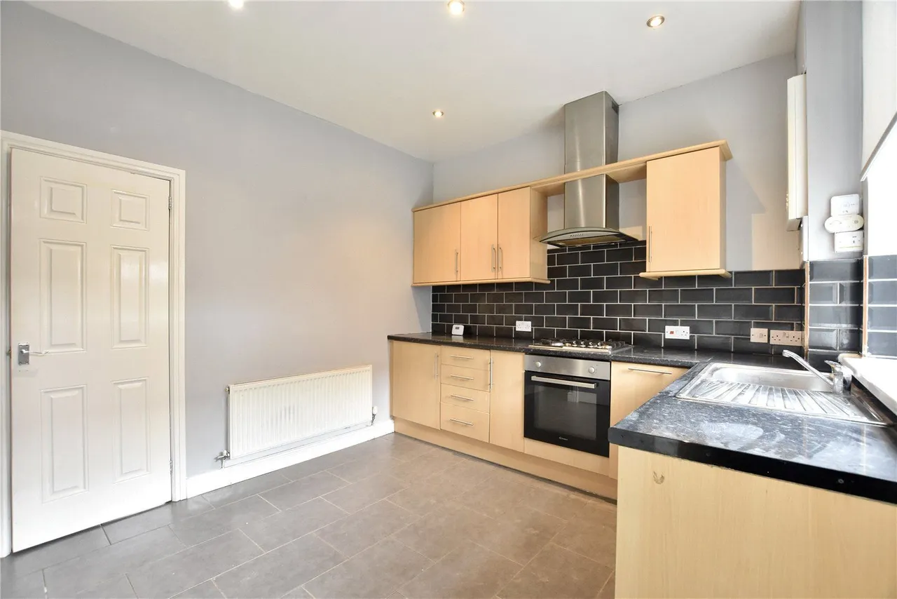 Muriel Street, Heywood, OL10, photo 6