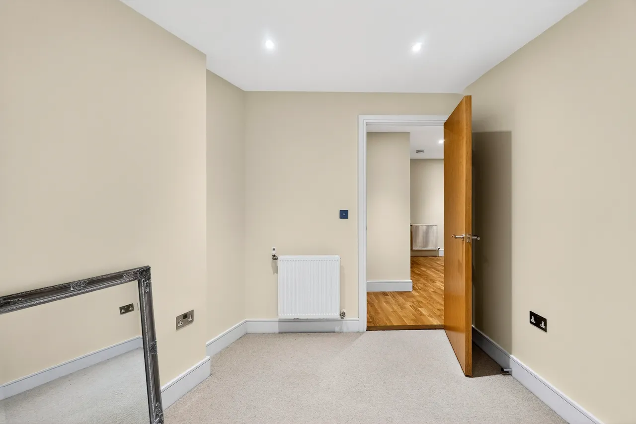 18 St. Annes Street, London, photo 12