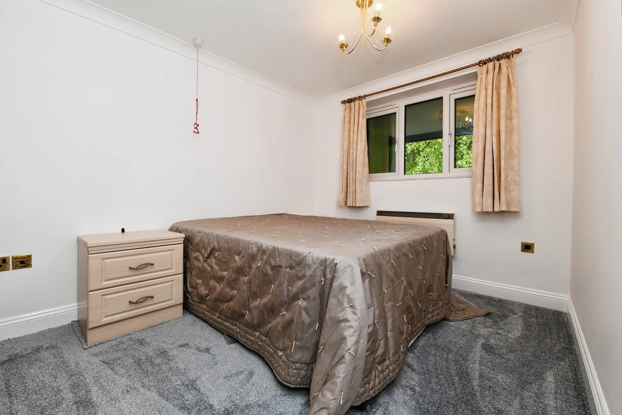 Lorne Road, Warley, Brentwood, CM14, photo 8