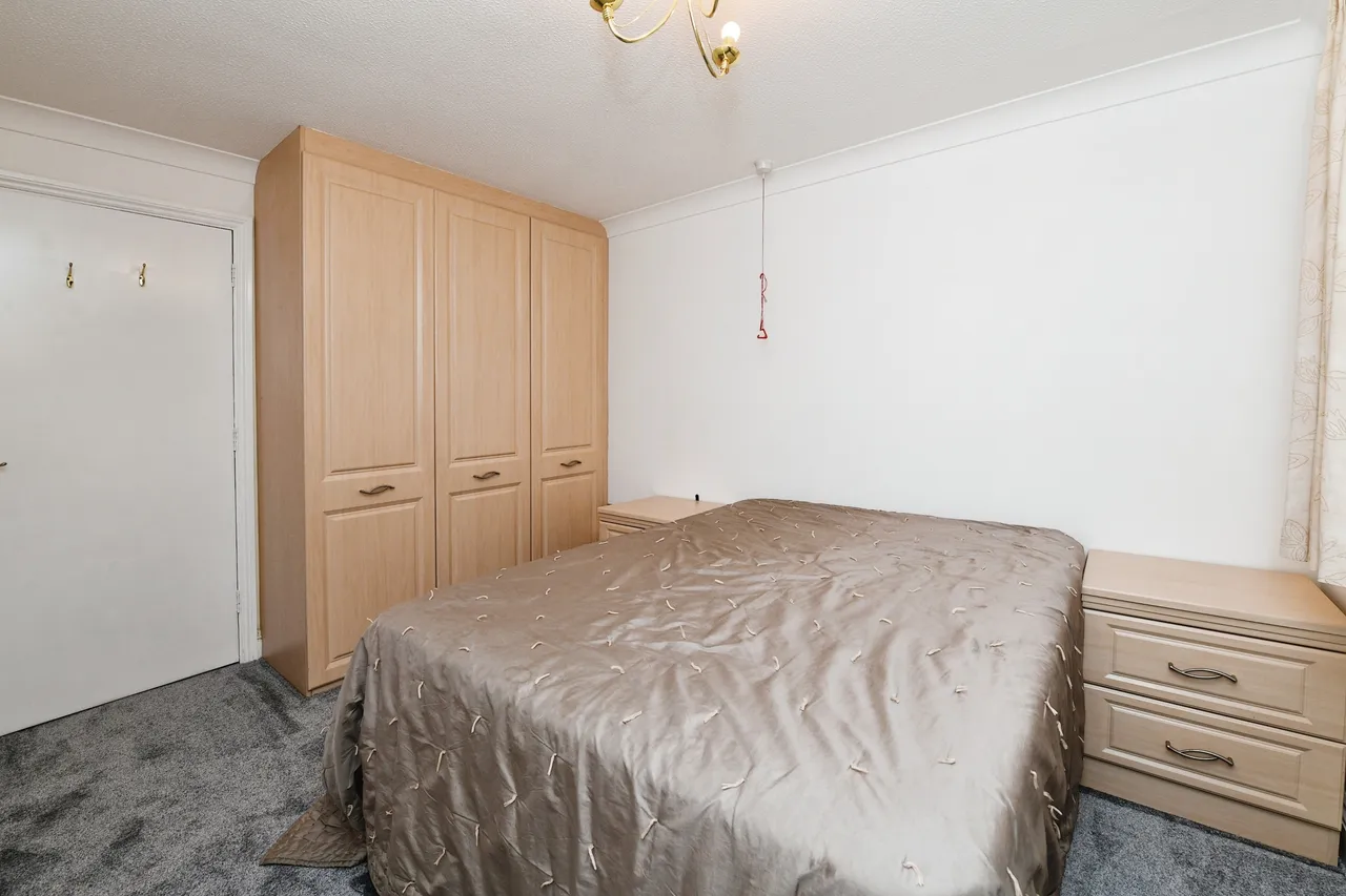 Lorne Road, Warley, Brentwood, CM14, photo 9