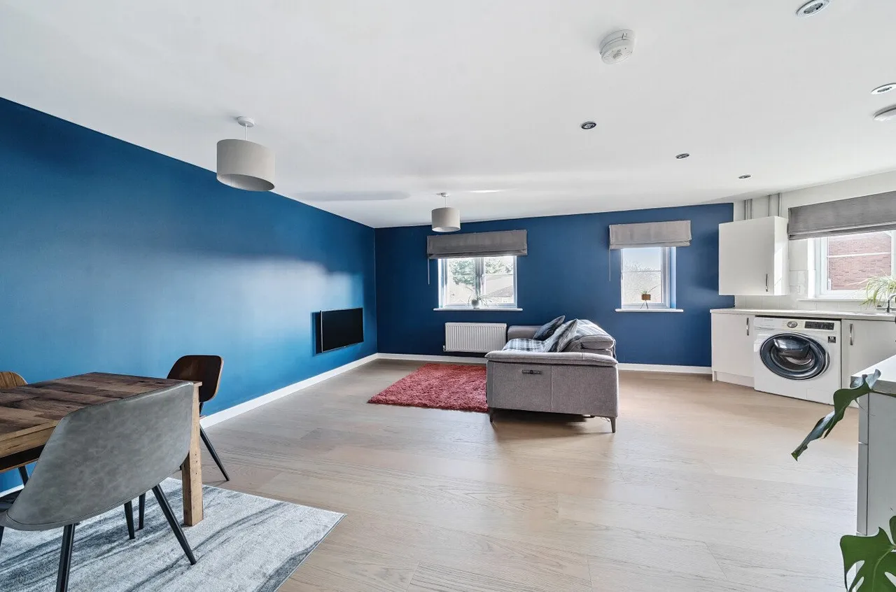Holland Drive, Medstead, GU34, photo 2