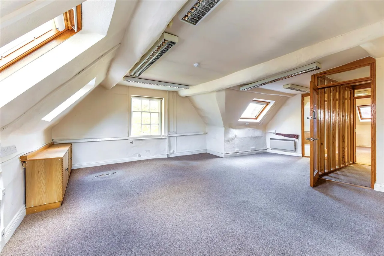 93, High Street, Evesham, photo 11
