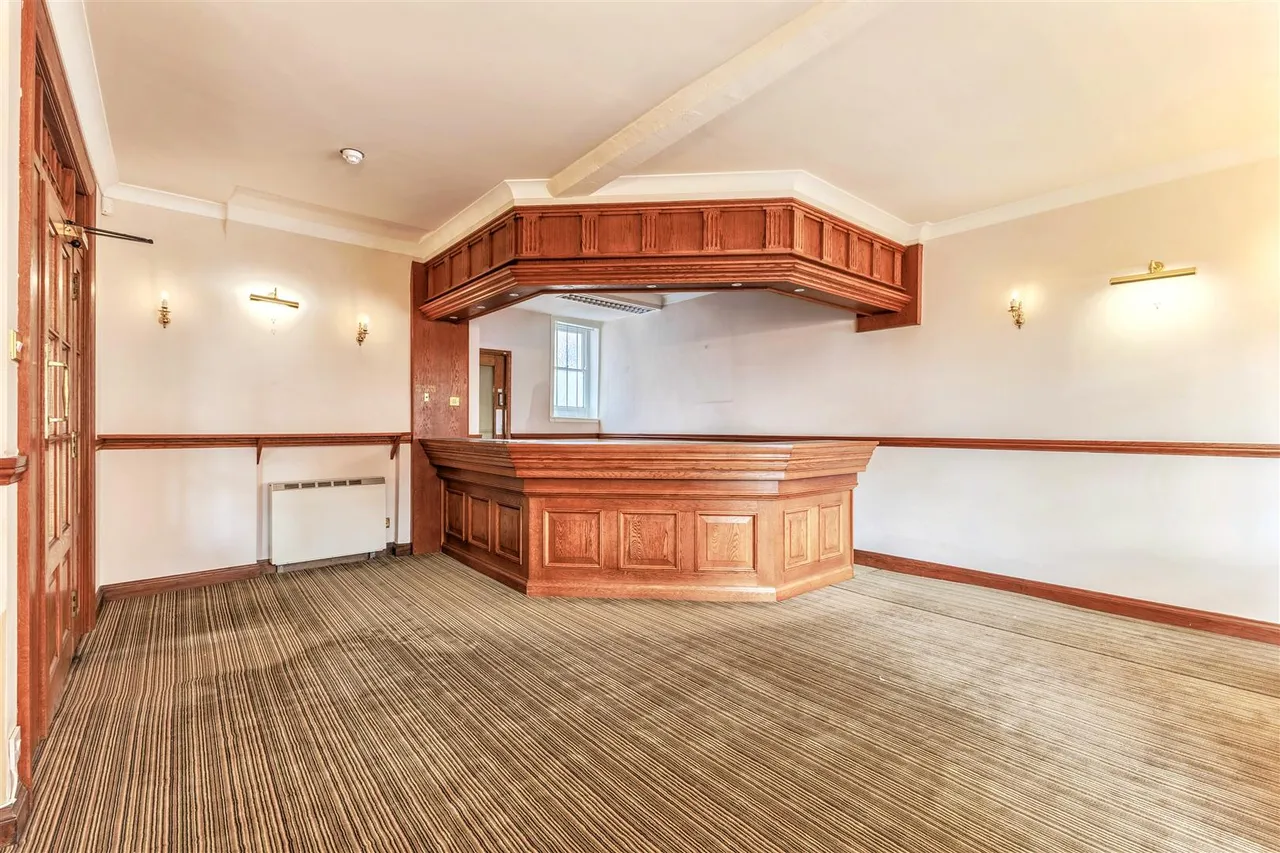 93, High Street, Evesham, photo 7