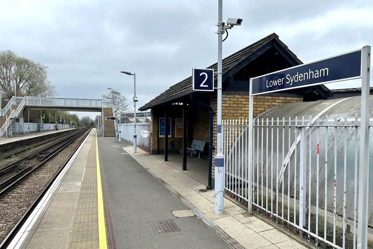 Bell Green, Lower Sydenham, London, SE26, photo 8