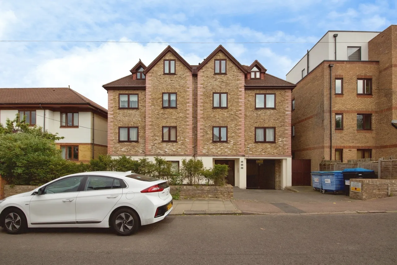 Old Farm Avenue, LONDON, London, N14, photo 18