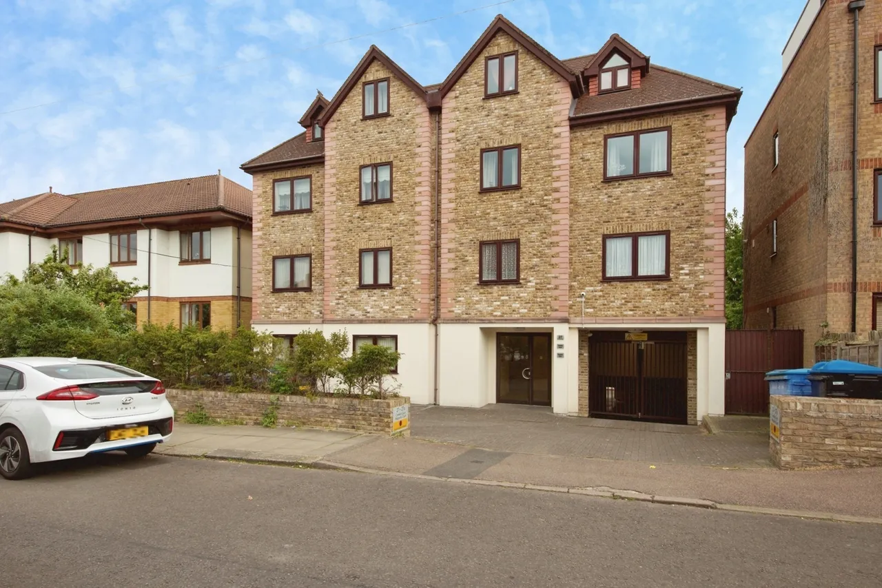 Old Farm Avenue, LONDON, London, N14, photo 16