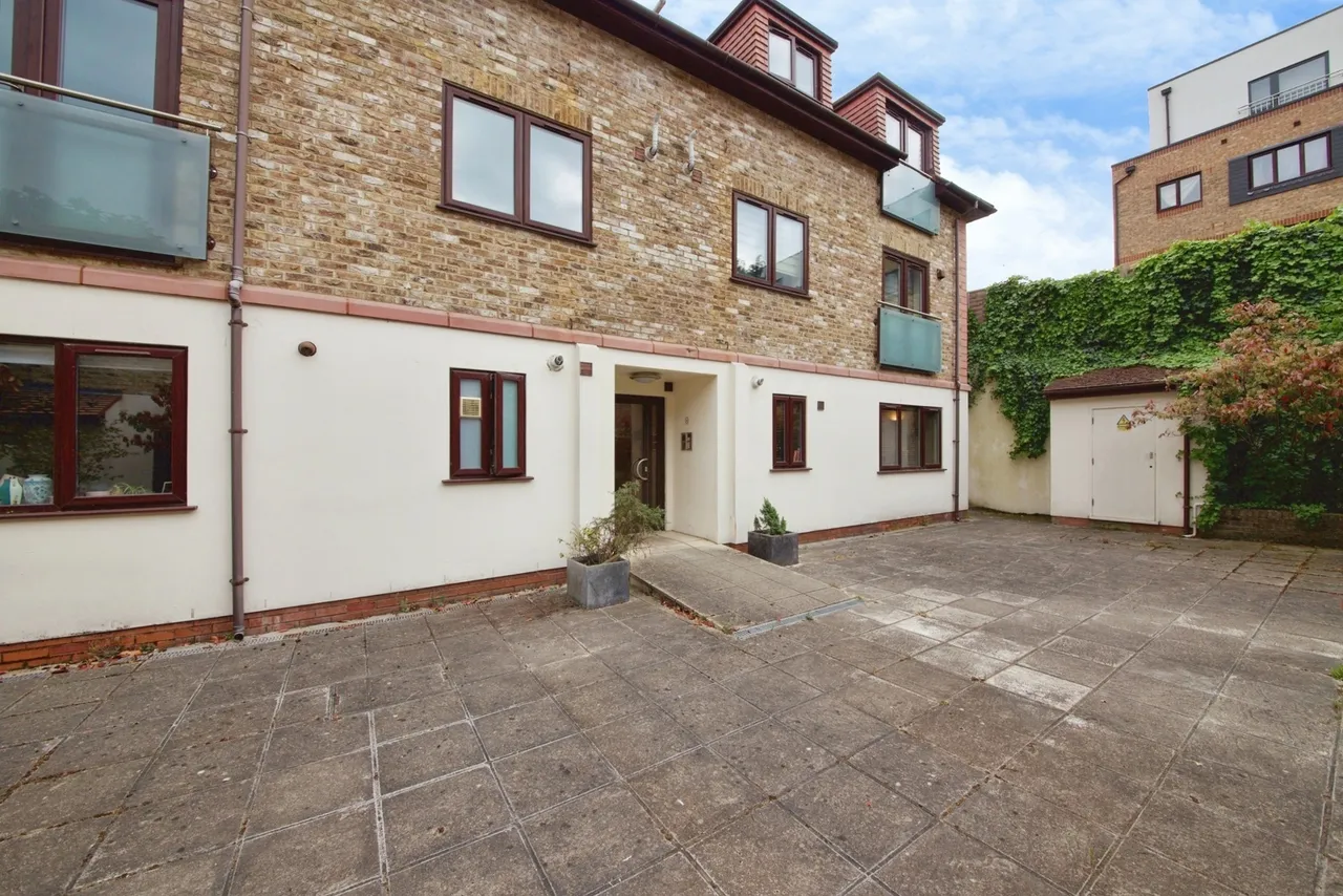 Old Farm Avenue, LONDON, London, N14, photo 17