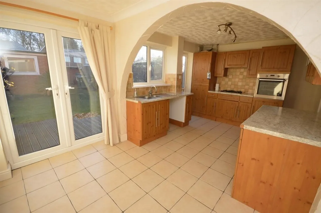 Brooklands Road, Cosby, Leicester, LE9 1SD, photo 5