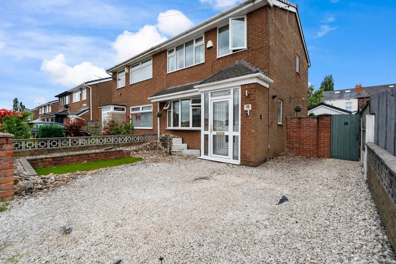 Greenbank, Abram, Wigan, Wigan, WN2 5XU, photo 5