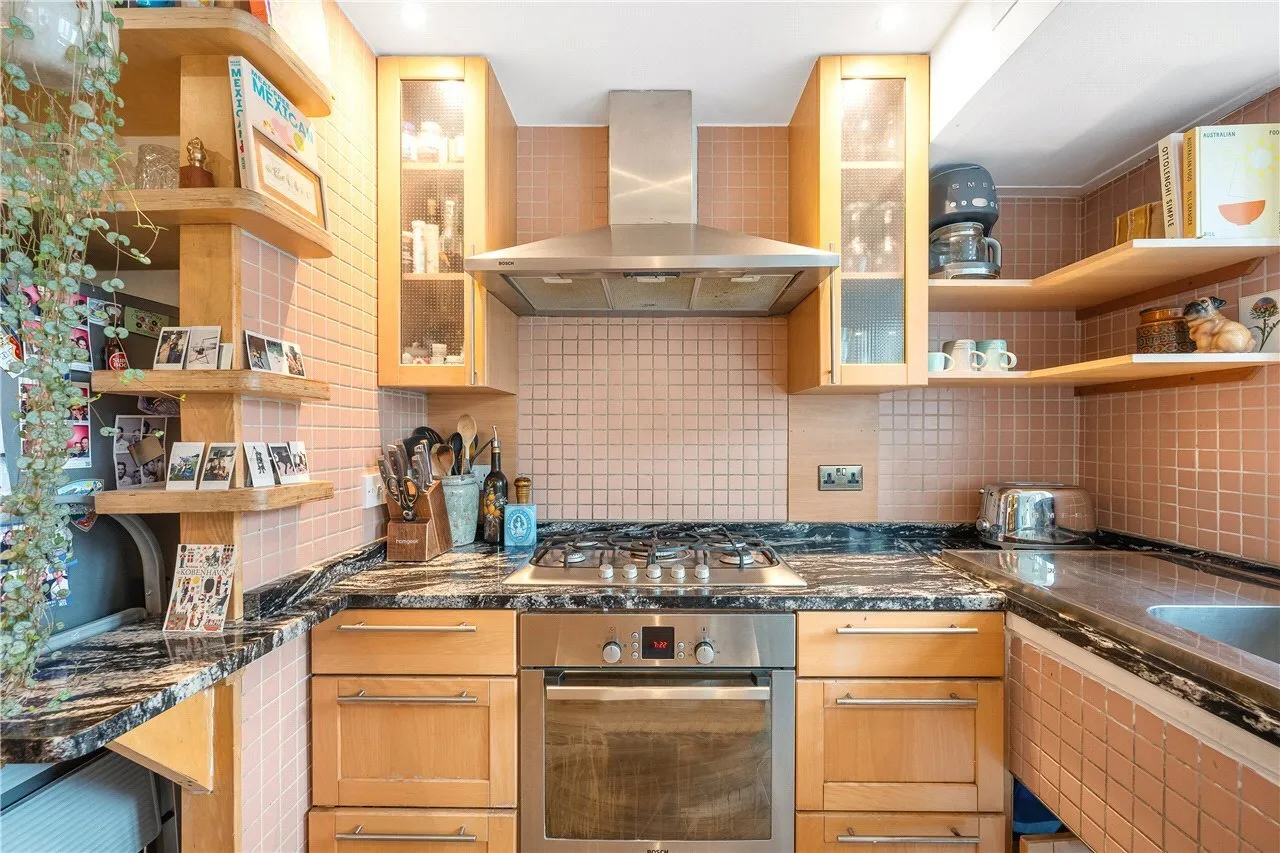 King Henrys Road, London, NW3, photo 5