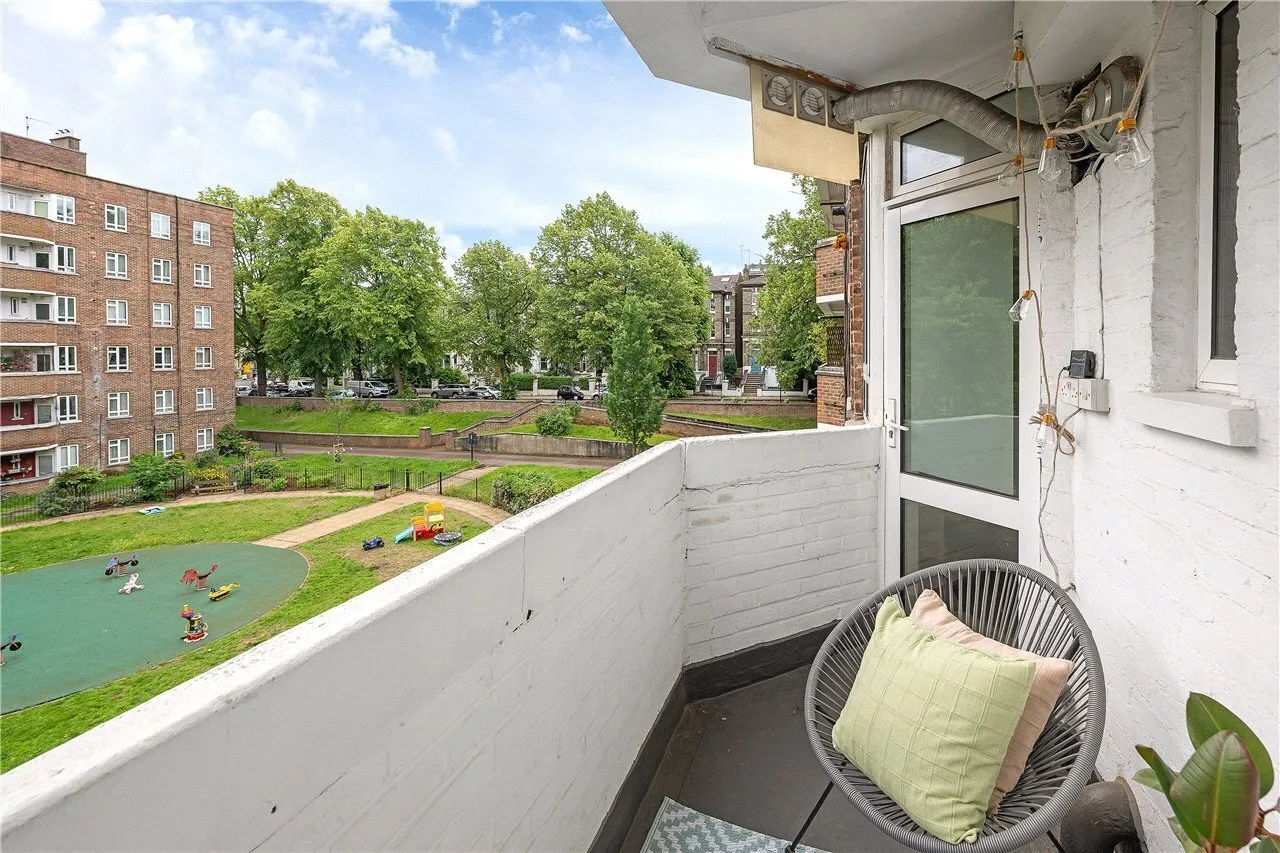 King Henrys Road, London, NW3, photo 12