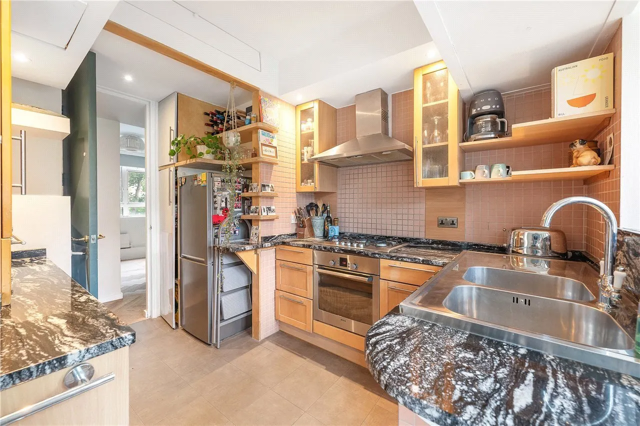 King Henrys Road, London, NW3, photo 4