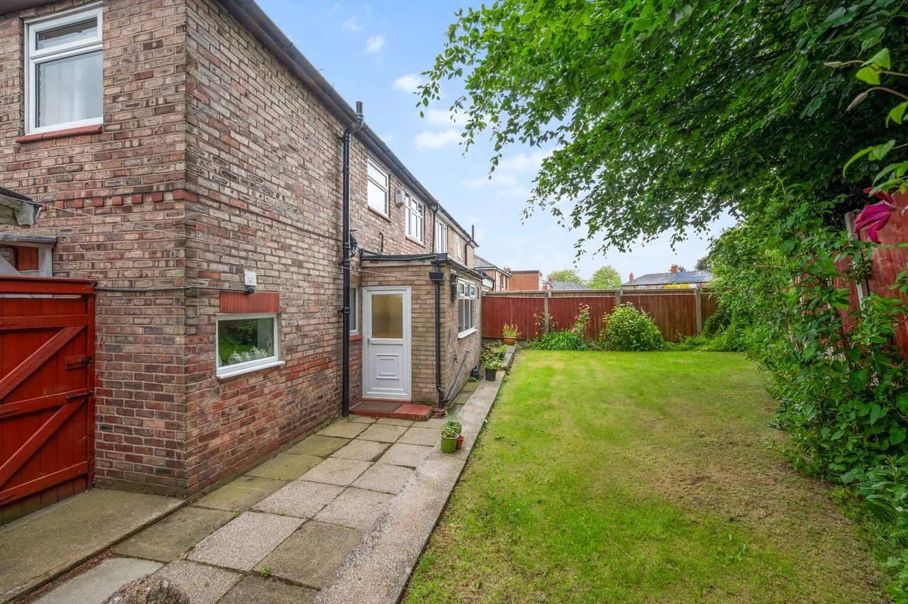 Manchester Road, Prescot, Prescot, L34 1NE, photo 19