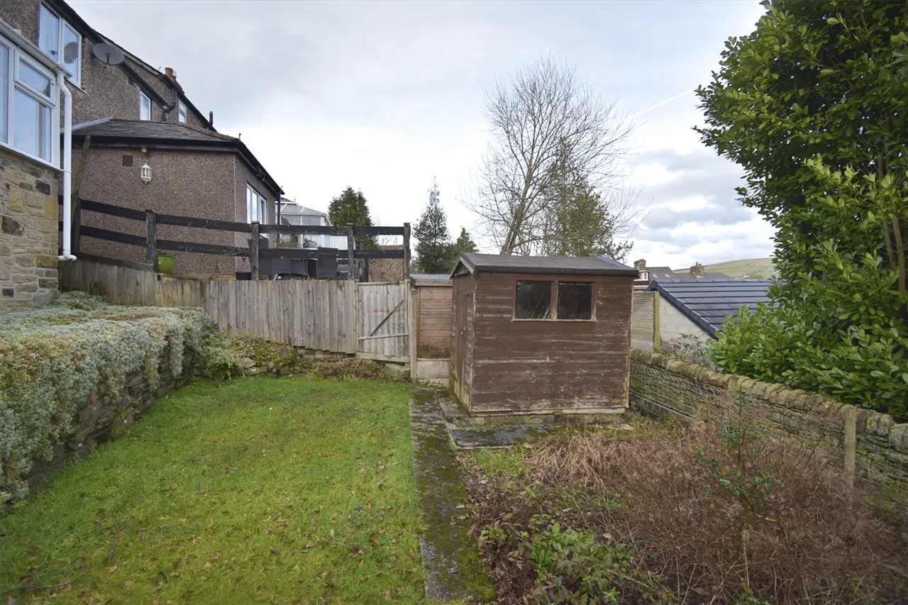 Orchard Avenue, High Peak, photo 14