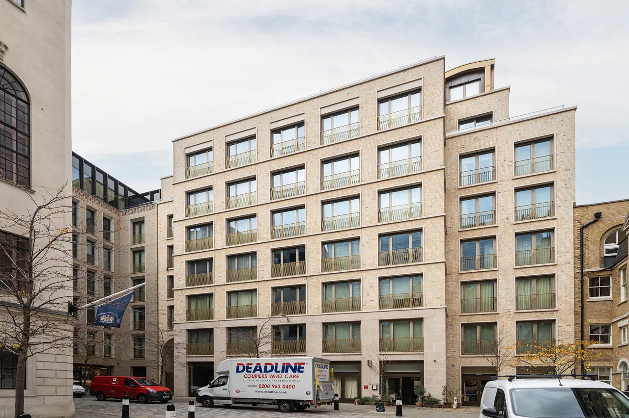 2 bed flat for sale — Apartment 4.3, Percivall House, LONDON