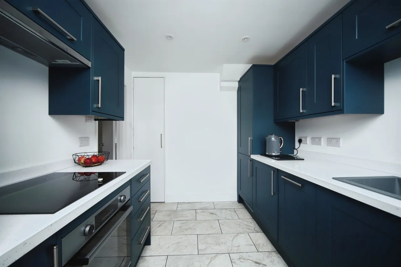 Lyngford Road, TAUNTON, photo 3