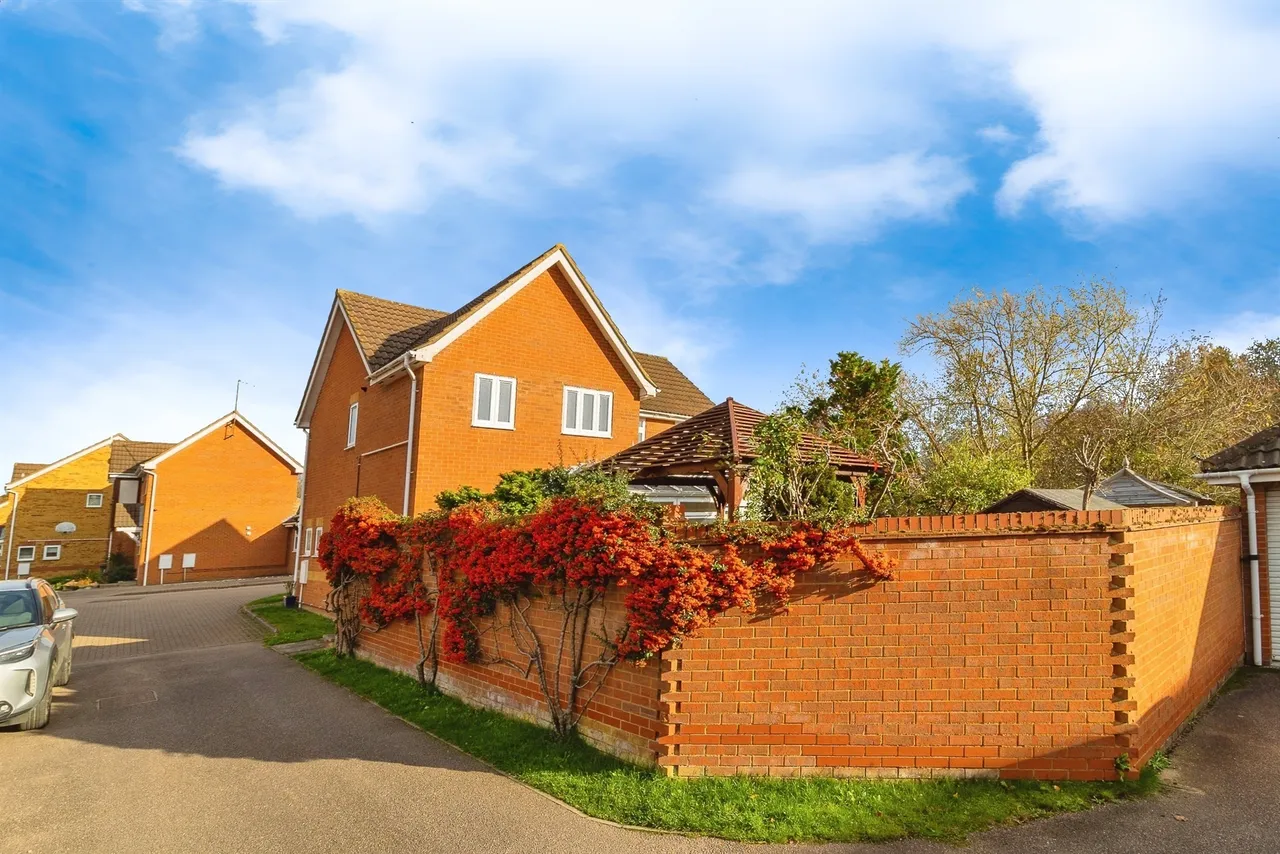 Lake View, Marston Moretaine, MK43, photo 13