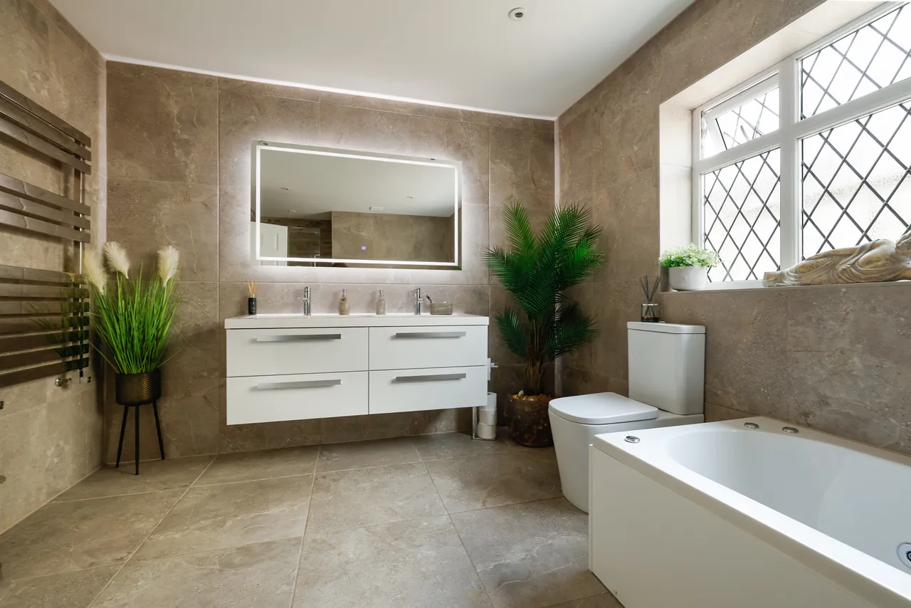 Woodroyd Gardens, Horley, RH6, photo 6