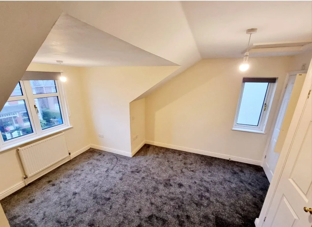Holly Road, Aldershot, Hampshire, GU12 4SP, photo 7