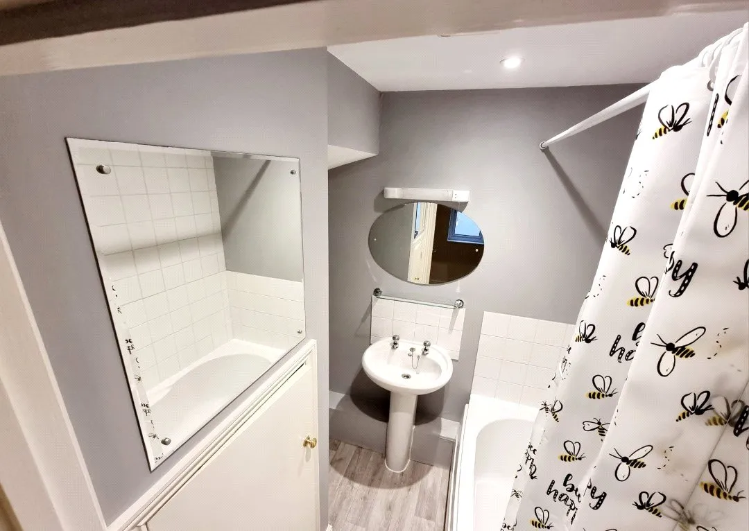 Holly Road, Aldershot, Hampshire, GU12 4SP, photo 6