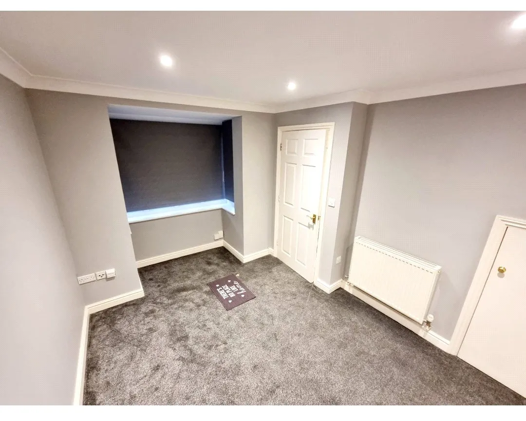 Holly Road, Aldershot, Hampshire, GU12 4SP, photo 5