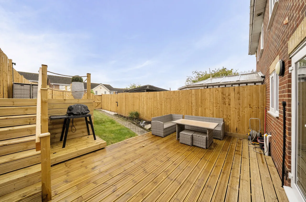 Moss Way, Darenth, DA2, photo 11