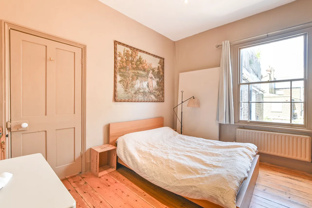 3b Tavistock Road, London, photo 5