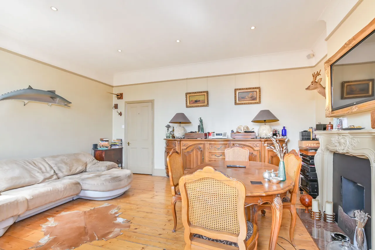 3b Tavistock Road, London, photo 10