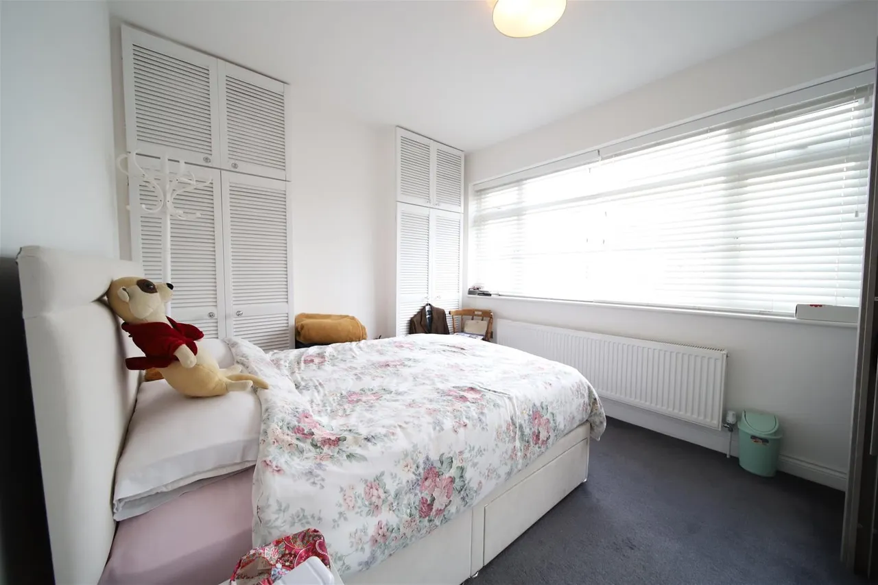 King Edwards Road, Enfield EN3 7DB, photo 9