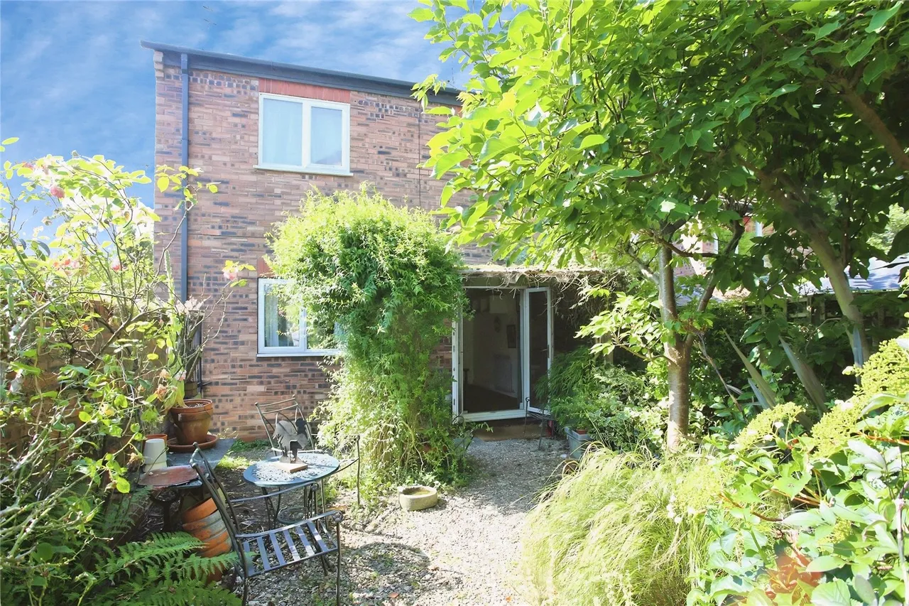 Crossgate Mews, Heaton Mersey, SK4, photo 4