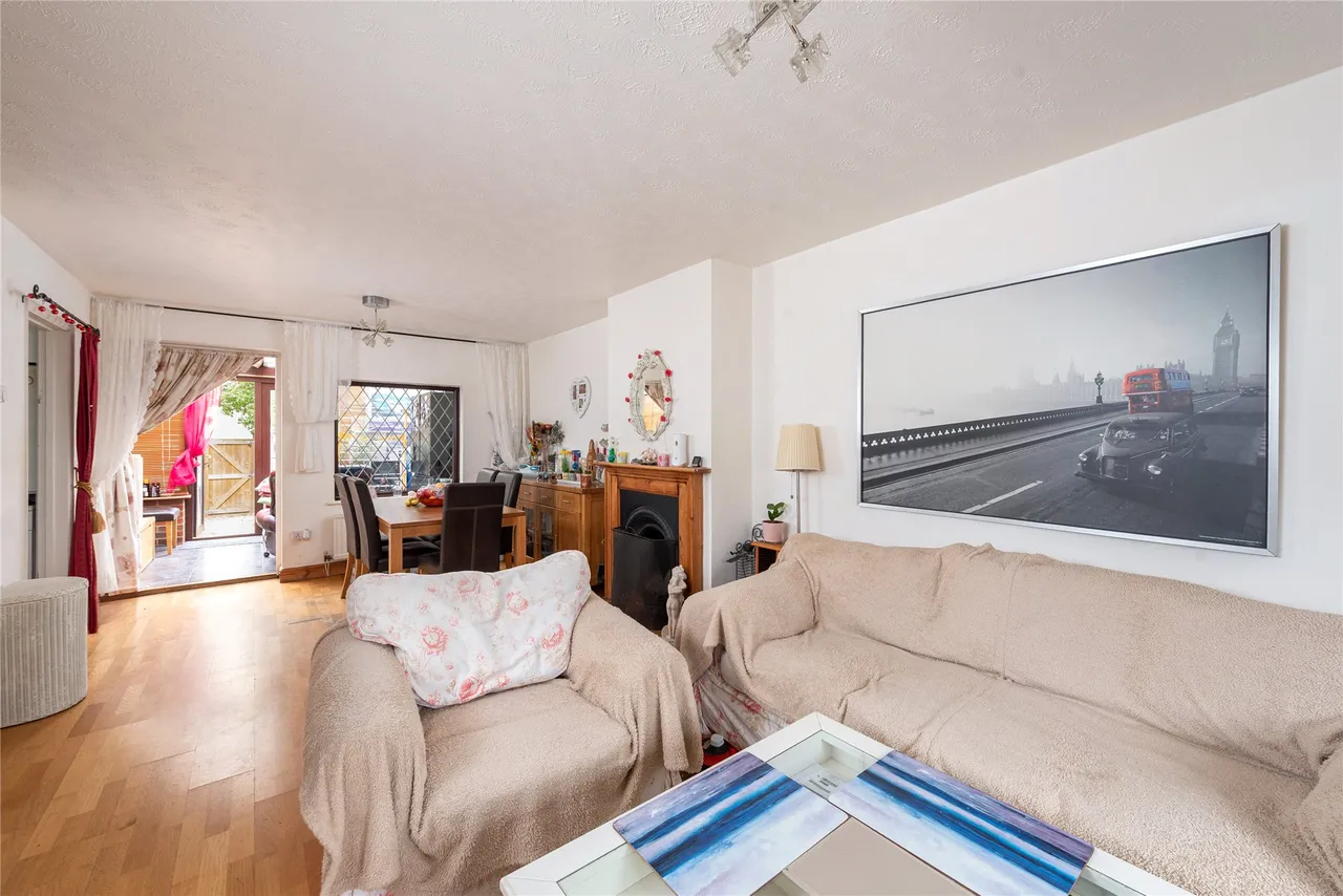 Vicarage Road, Bradwell Village, MK13, photo 9