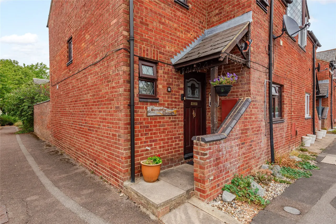 Vicarage Road, Bradwell Village, MK13, photo 14