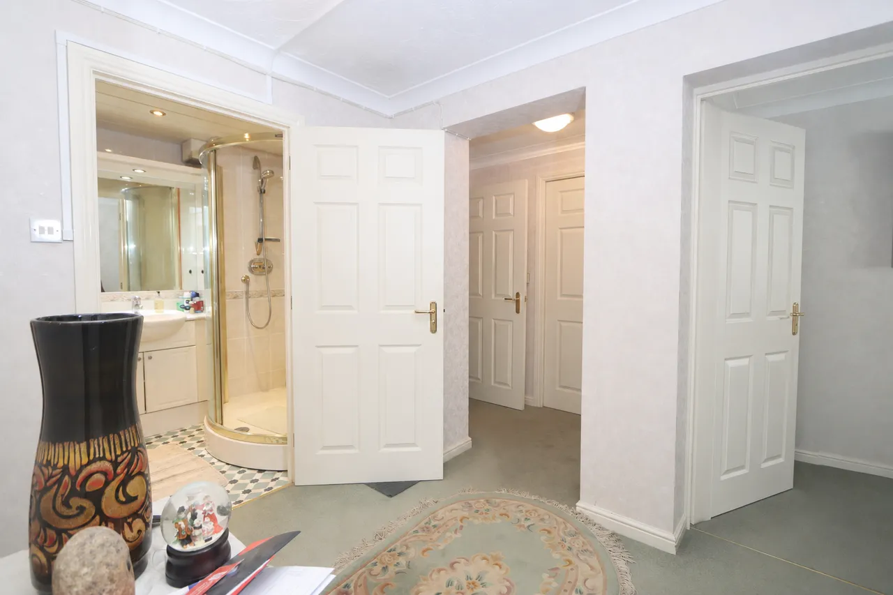 Worcester Road, Stourbridge, photo 8