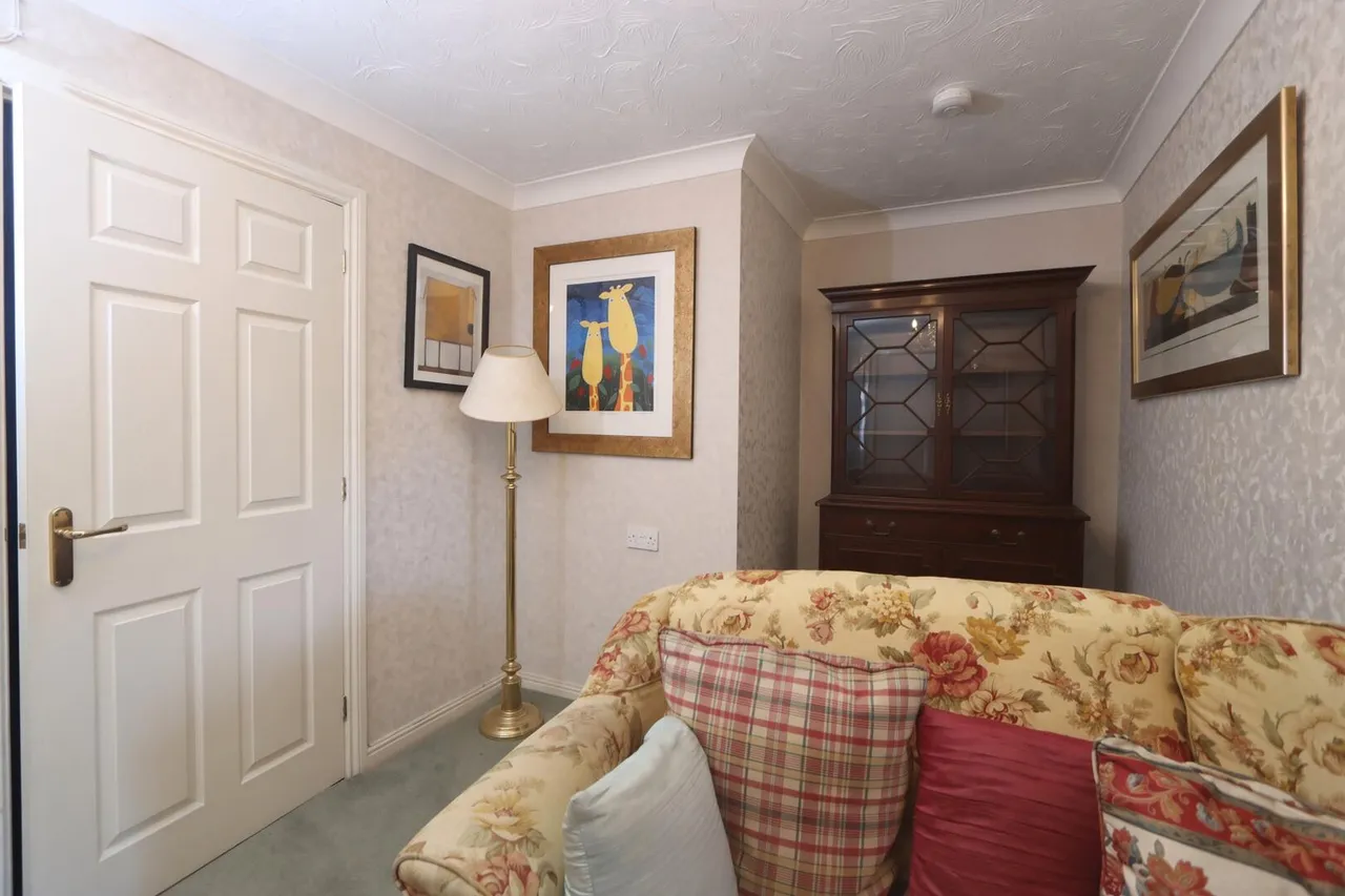Worcester Road, Stourbridge, photo 5