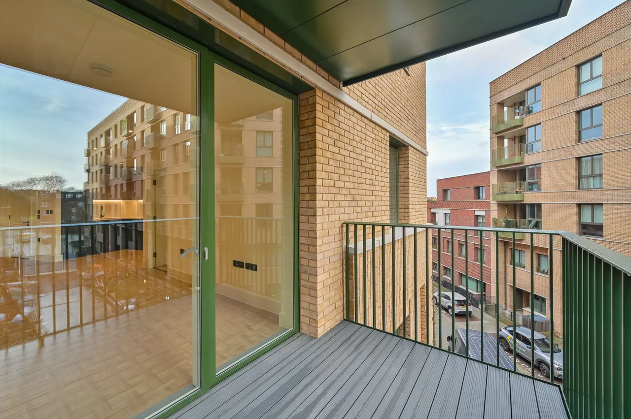London, SW11, photo 6
