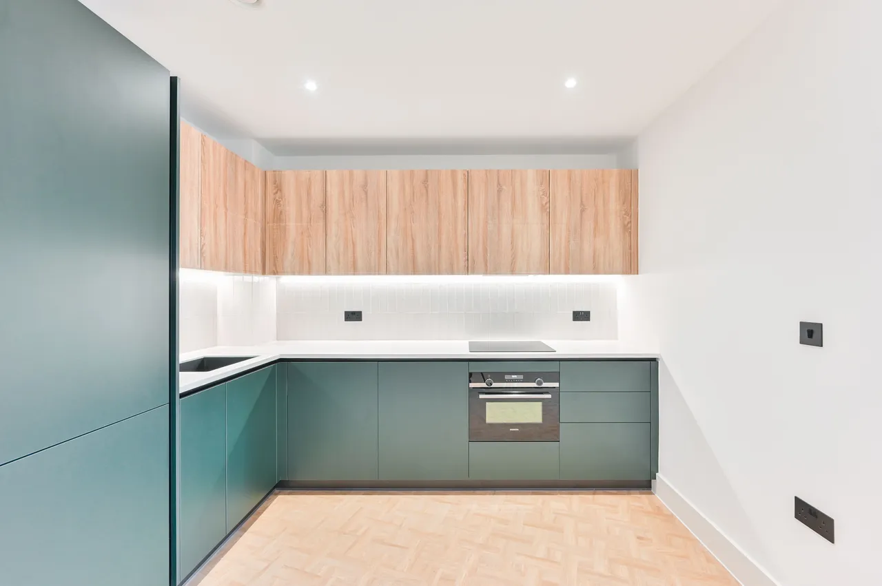 London, SW11, photo 8