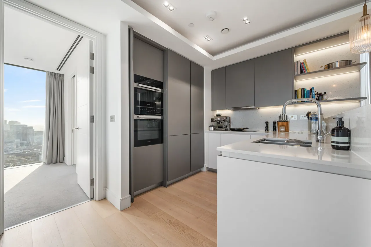 Carrara Tower, Bollinder Place, London EC1V, photo 4