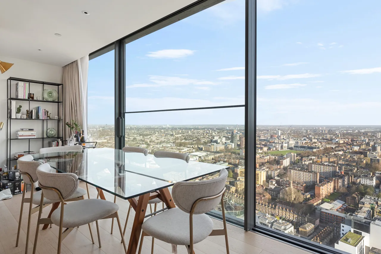 Carrara Tower, Bollinder Place, London EC1V, photo 6