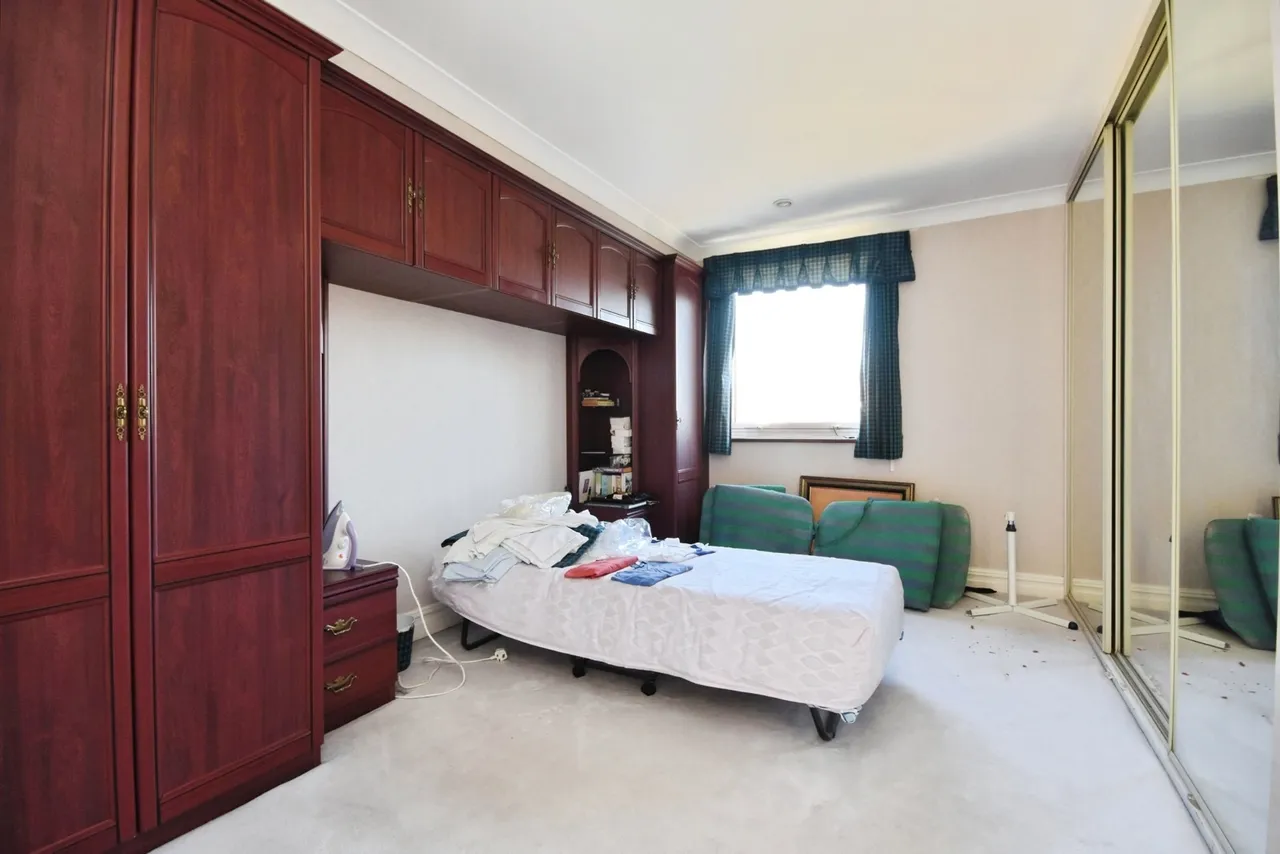 The Leas, Westcliff-On-Sea, Essex, SS0, photo 16