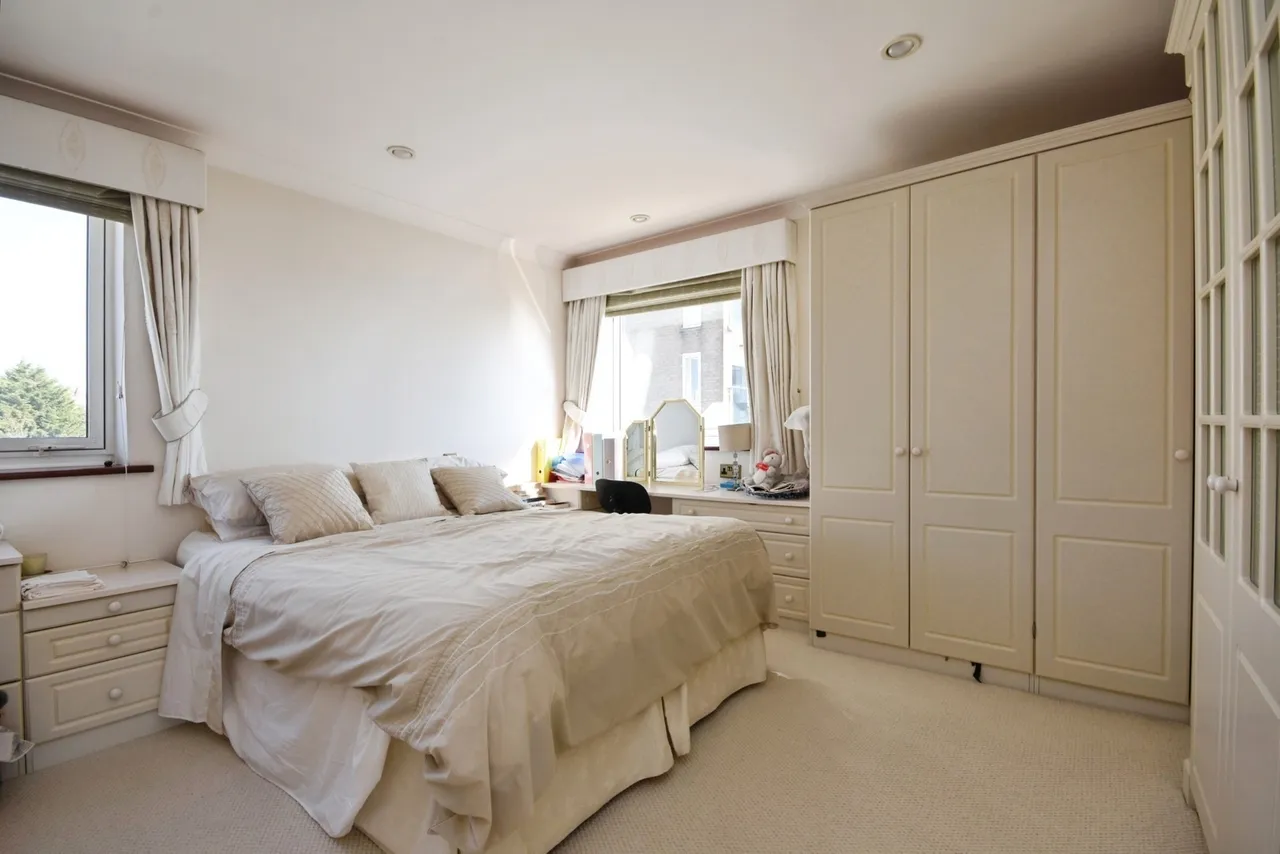 The Leas, Westcliff-On-Sea, Essex, SS0, photo 8