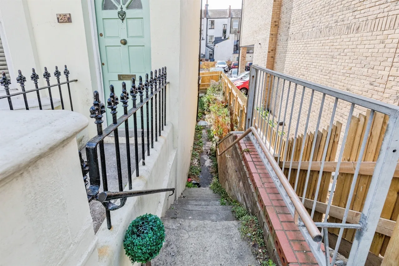 Mann Street, Hastings, TN34, photo 17