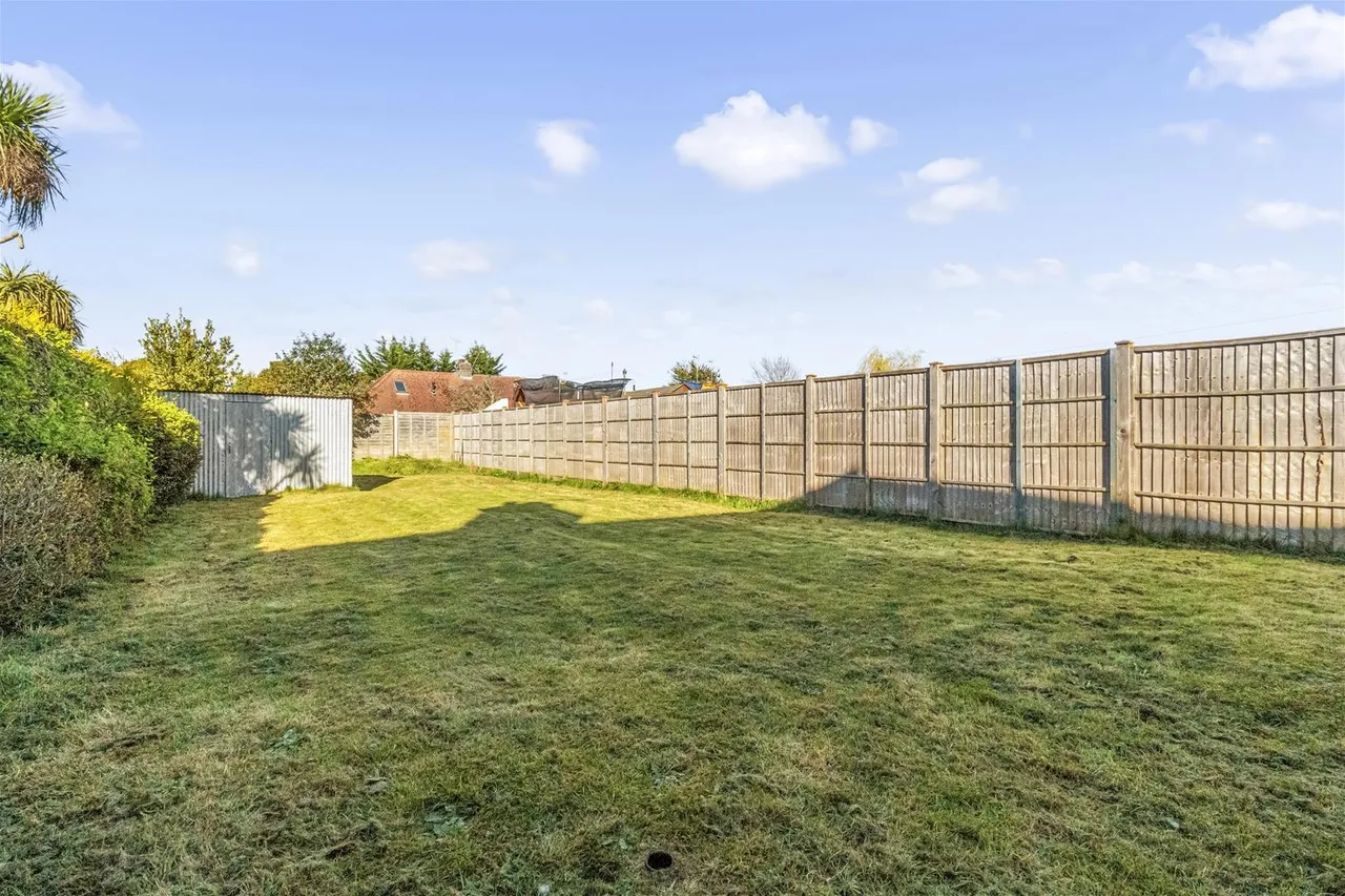 Worthing Road, Rustington, Littlehampton, photo 2