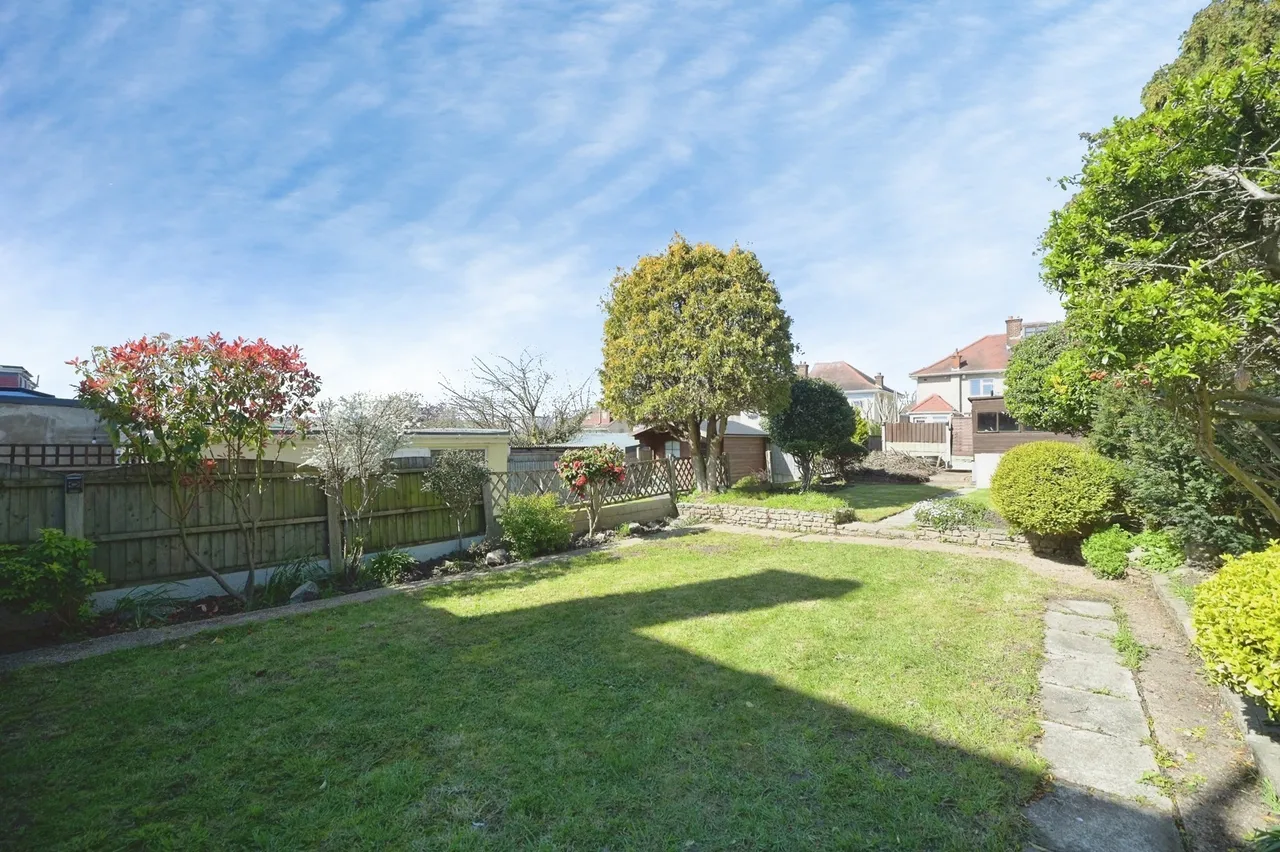 Silvermere Avenue, Romford, RM5, photo 18