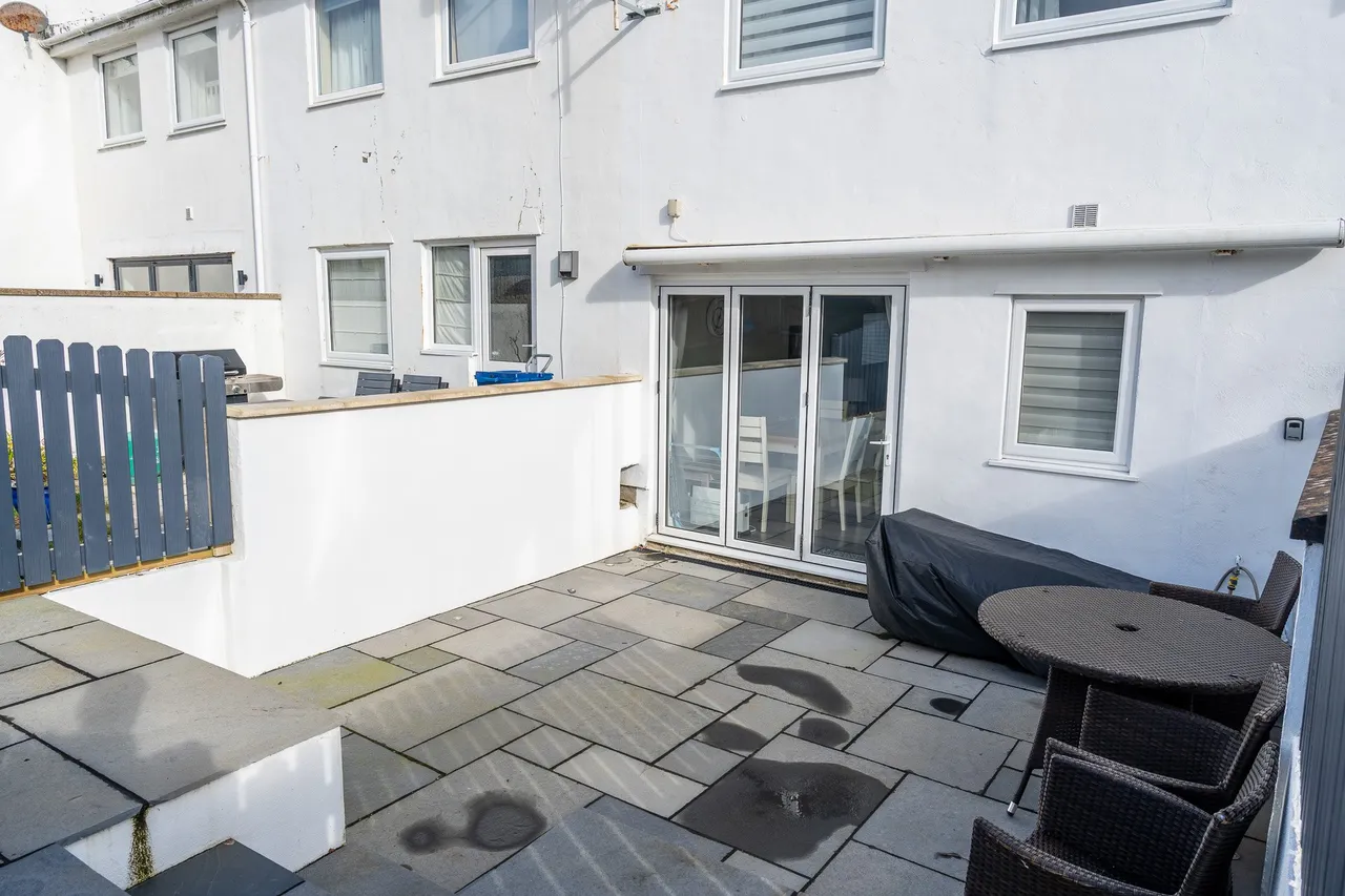 145, Cae du Estate, Abersoch, Pwllheli, Gwynedd, LL53 7DE, photo 2