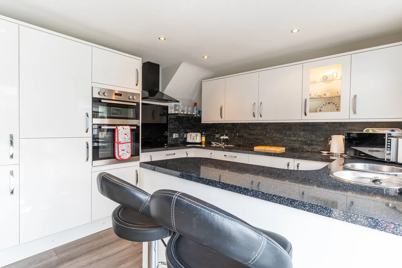 145, Cae du Estate, Abersoch, Pwllheli, Gwynedd, LL53 7DE, photo 10