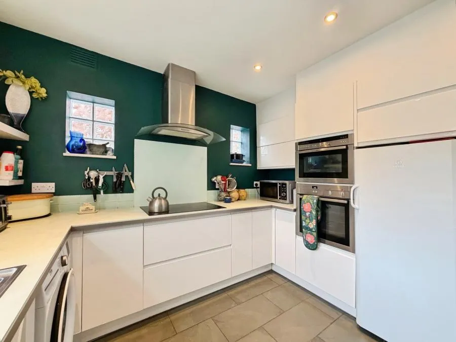Rounds Hill, Kenilworth, CV8, photo 7