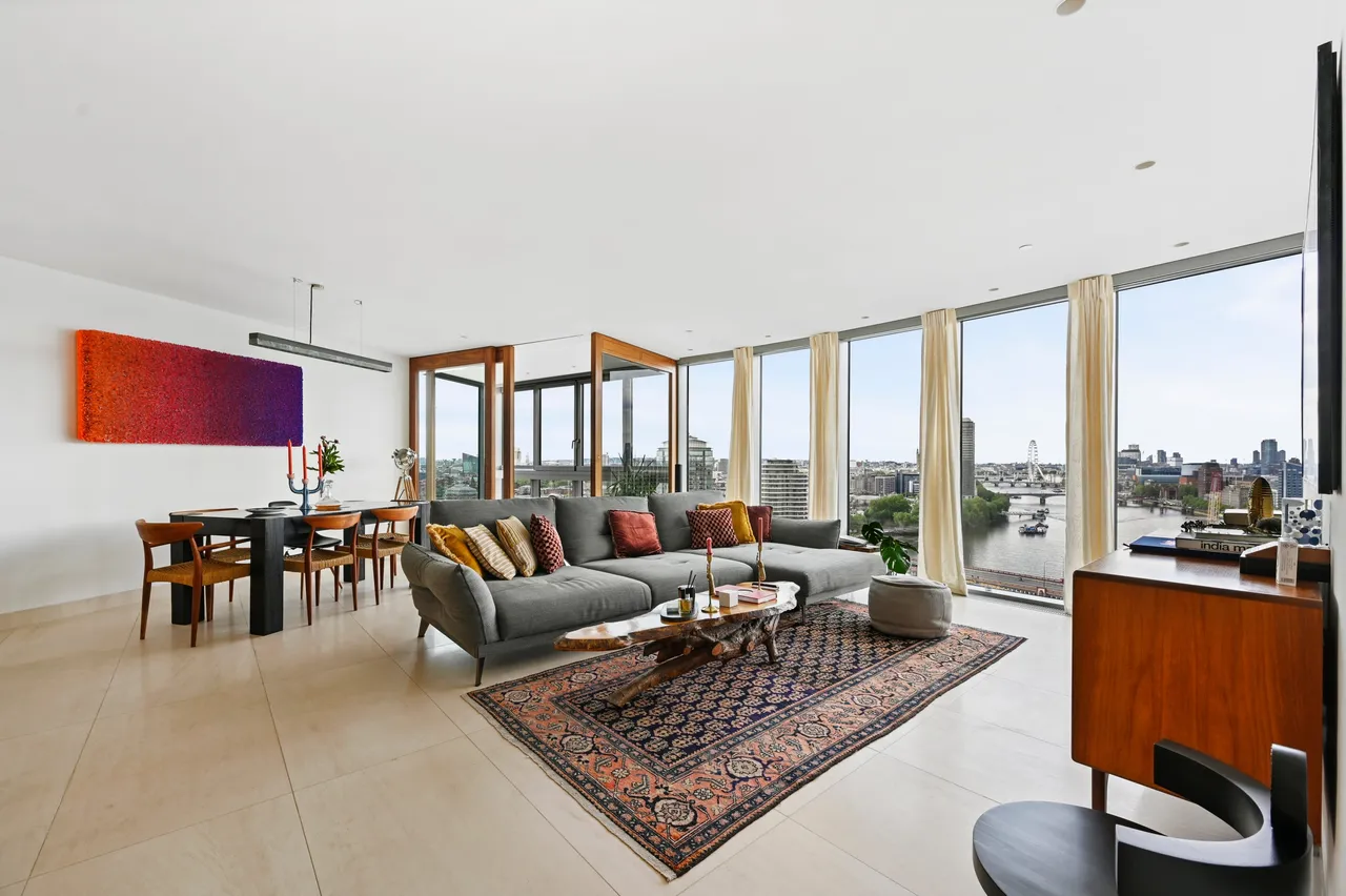 St George Wharf, London, SW8, photo 11