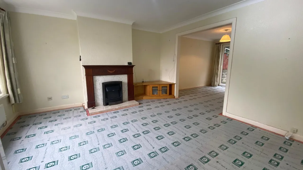 Powys Gardens, Dinas Powys, CF64, photo 2