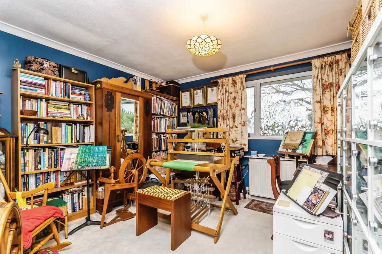 Palmer Close, Storrington, RH20, photo 12