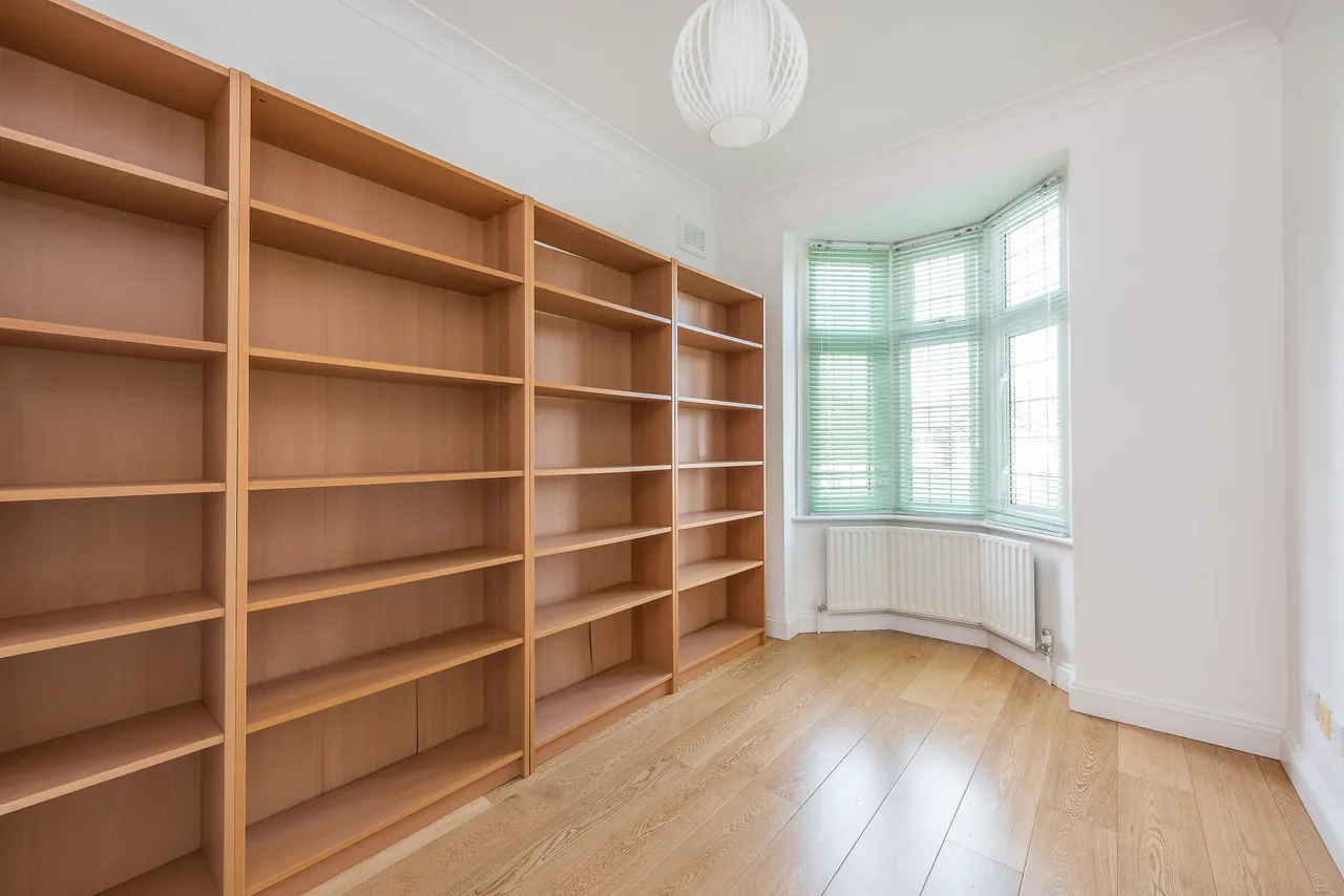 255 Popes Lane, London, photo 5
